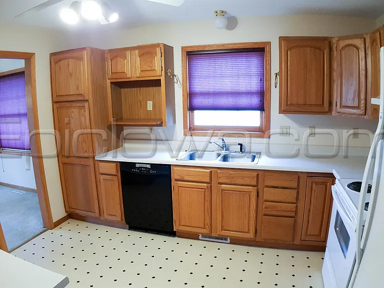 1504 Brookdale Ln NE — Photo 19