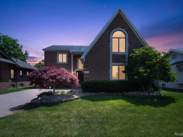 126 Baldwin Ave, Royal Oak, MI 48067