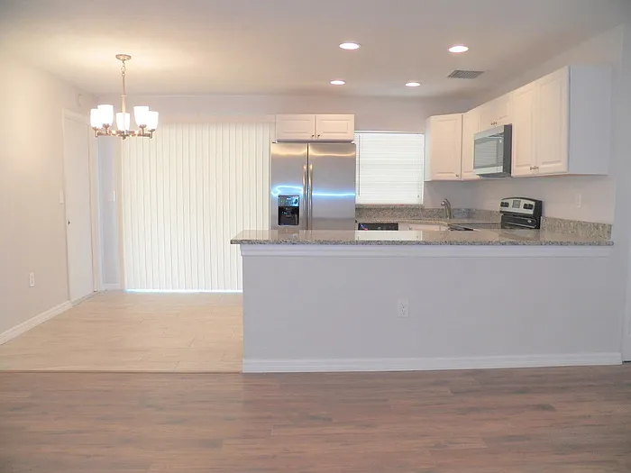7109 Vallejo Way — Photo 3