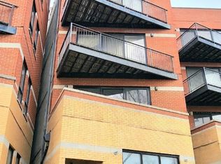 4002 S Western Ave Suite 4, Chicago, IL