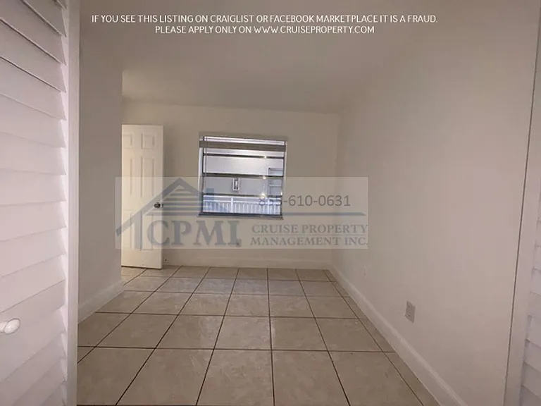 1095 W 77 St Hialeah, FL 33014 — Photo 31