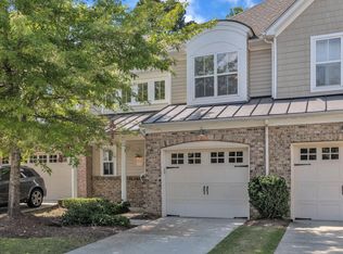 1058 Kingston Grove Dr, Cary, NC 27519