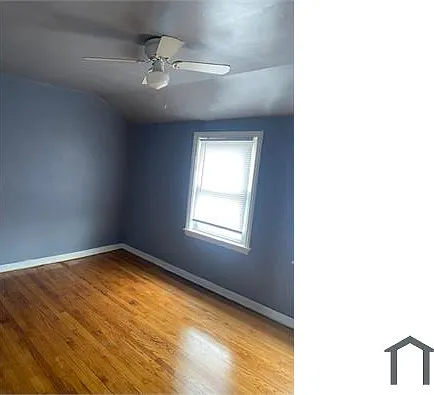 9842 S Yates Blvd — Photo 3