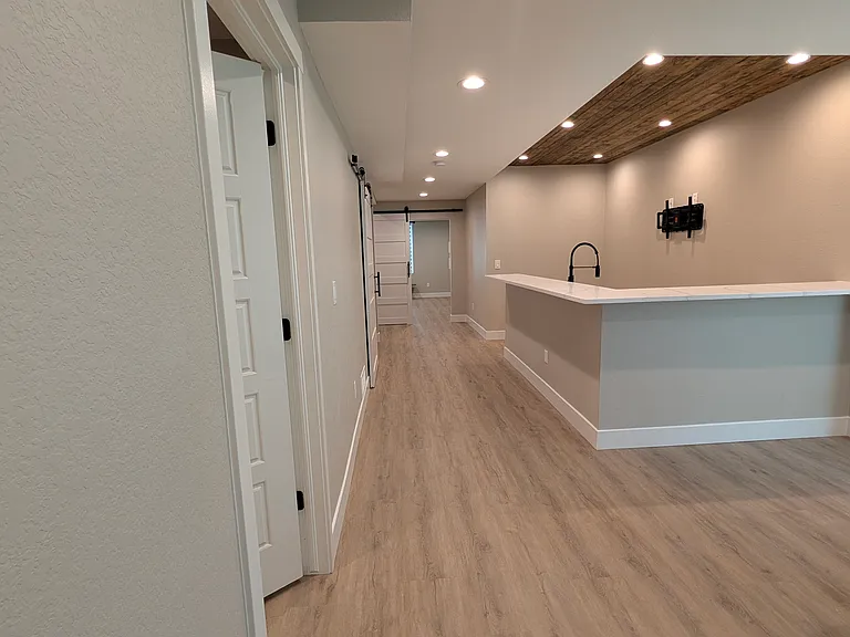 6356 N Emporia Ct — Photo 38