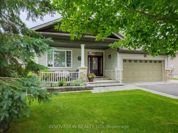 78 Sinclair Ave, Carleton Place, ON K7C 4V3