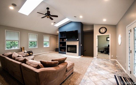3rd image of 12889 S Willow Ave