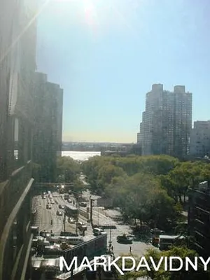 Rented by Mark David | media 13