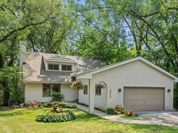 3440 Glenarden Rd, Arden Hills, MN 55112