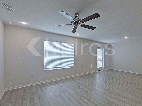 2nd image of 4667 Malay Cir