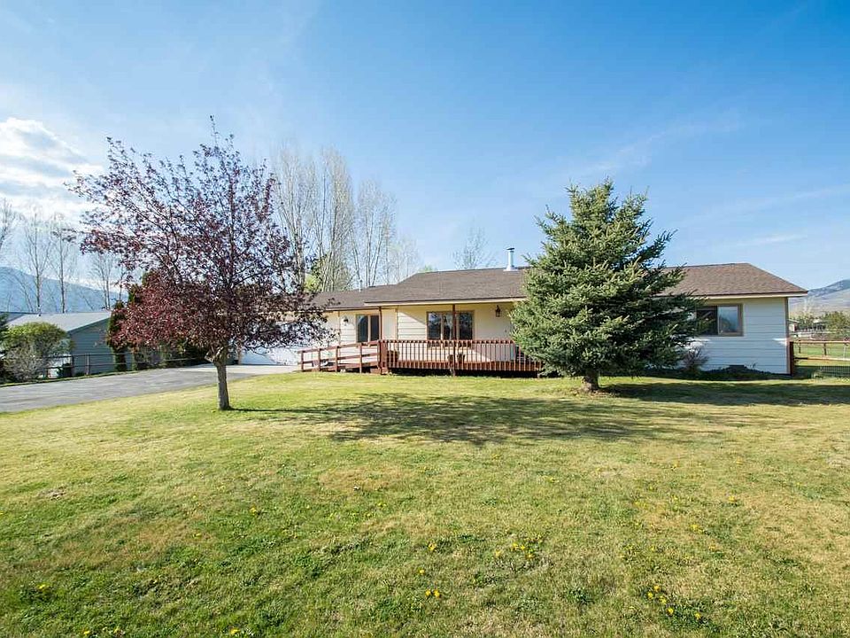 1st image of 206 Brandi Ln