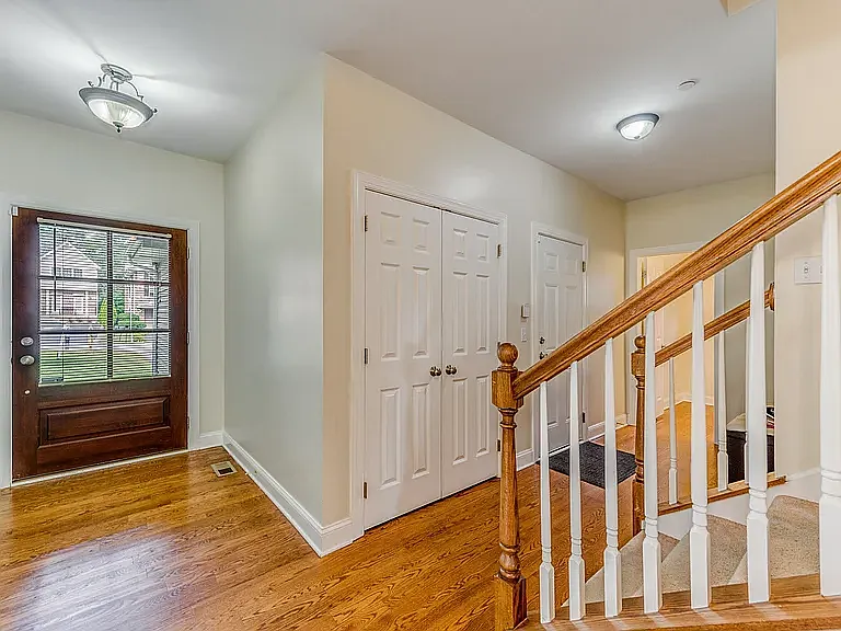 5517 Alabama Ave — Photo 2