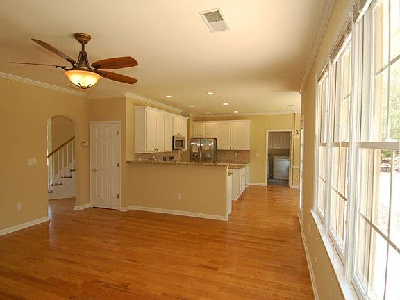 3rd image of 340 Tall Timbers Dr #0