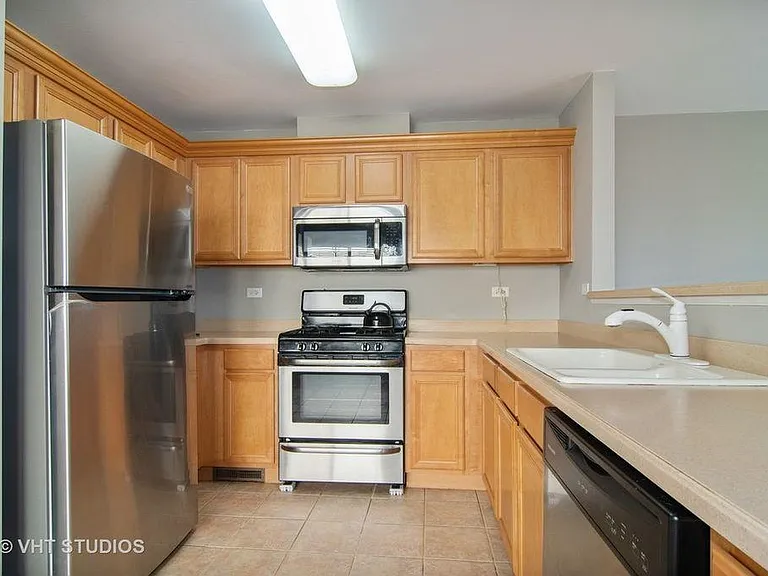 2848 Providence Ln — Photo 7