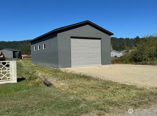 521 Three Lakes Rd, Cle Elum, WA 98922