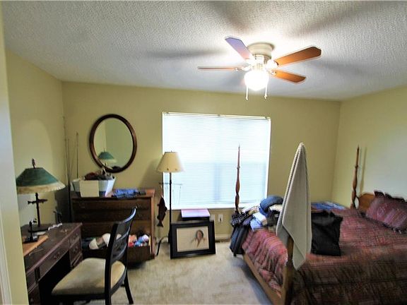 4th image of 2130 N Garland Ave