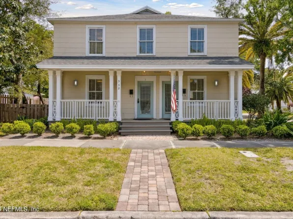 332 S 6th St, Fernandina Beach, FL 32034