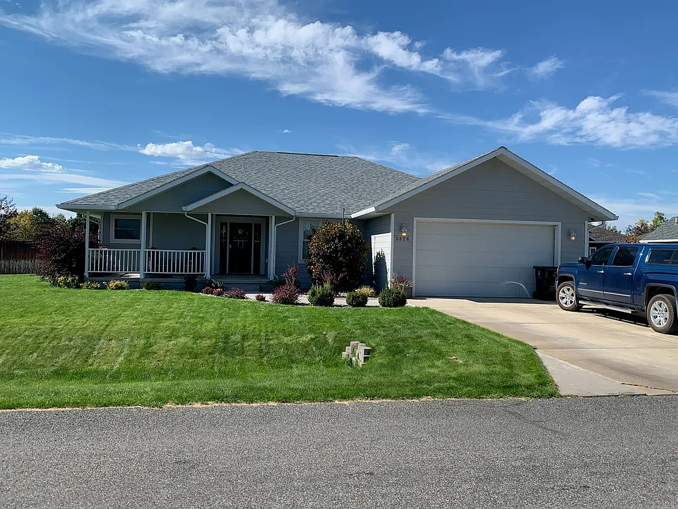 3828 Red Top Ln
