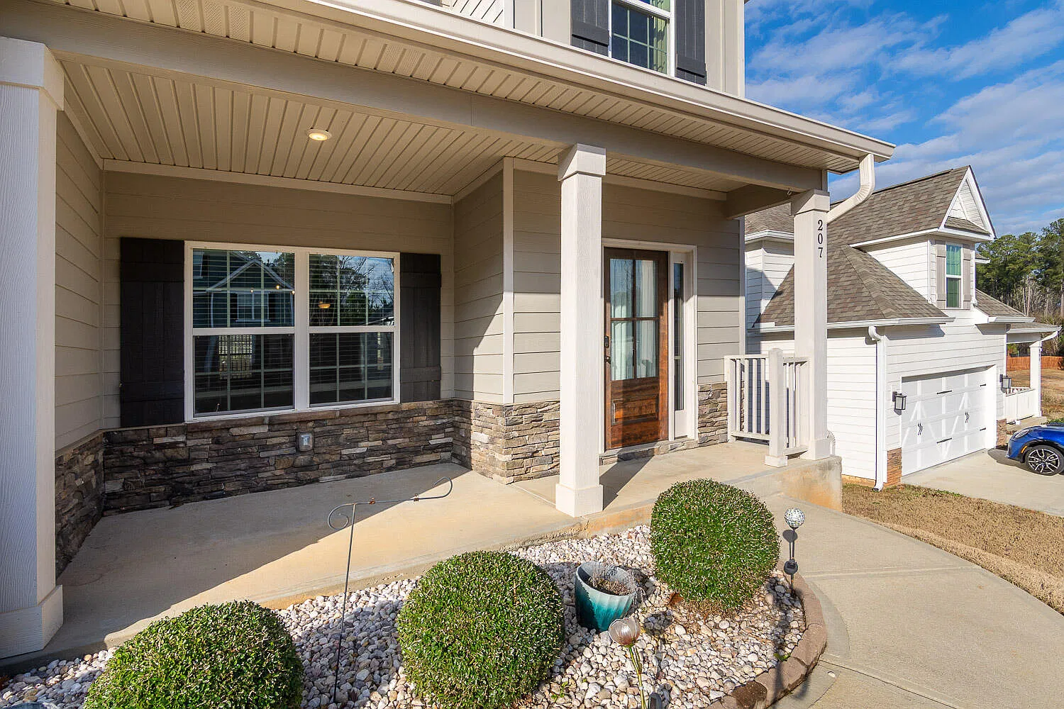 4 bed, 2.5 bath, 2869 sqft, $2,700 — Photo 3