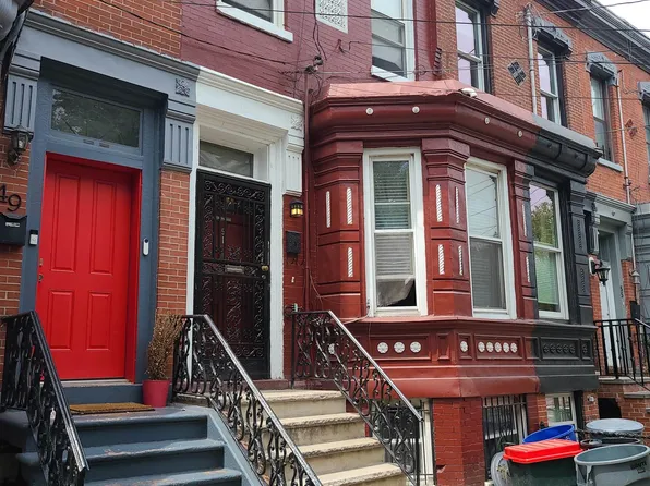 51 Park St, Jersey City, NJ 07304