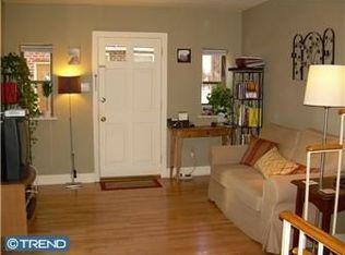 1229 S Iseminger St, Philadelphia, PA 19147
