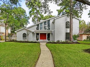 6910 Hedgerow Dr, Spring, TX 77379