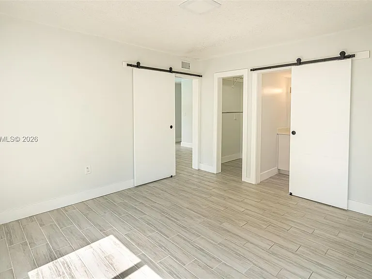 810 Salzedo St #15 — Photo 15