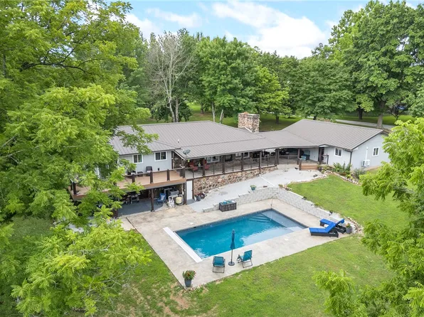 8289 Redbud, Harrison, AR 72601