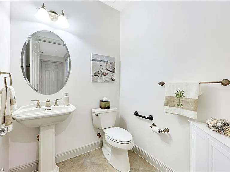 7655 Martino Cir — Photo 21