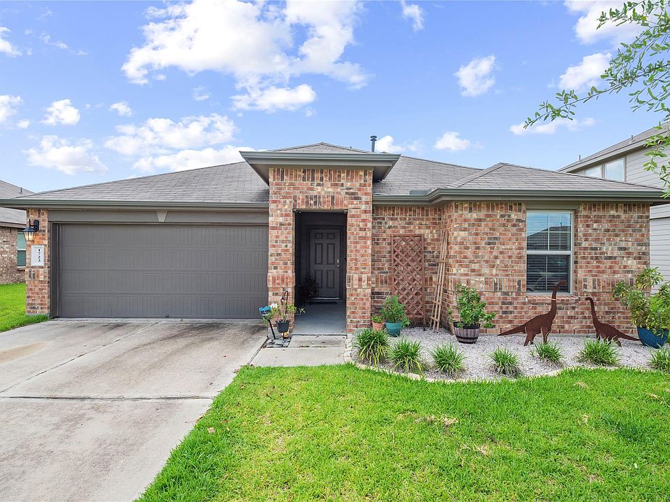 1st image of 1723 Brownwood Ridge Ct