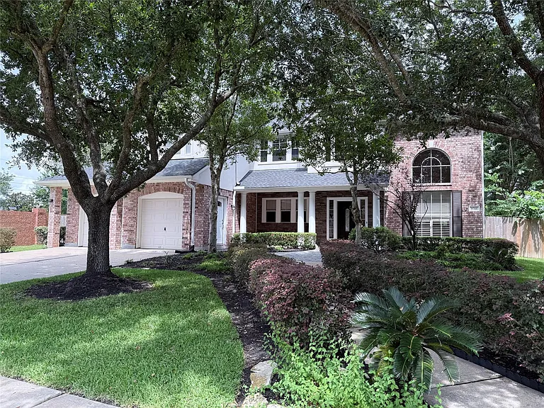 5711 Silver Bay Ct — Photo 3