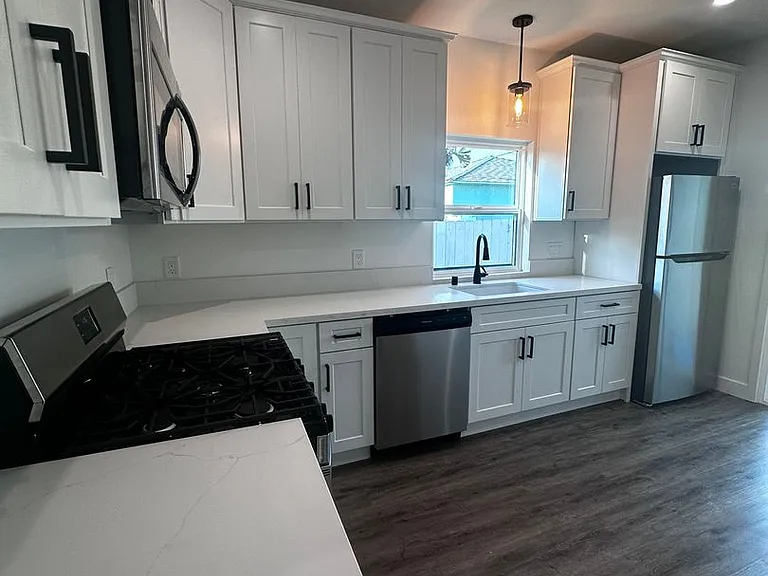 611 Silver Strand Blvd — Photo 21