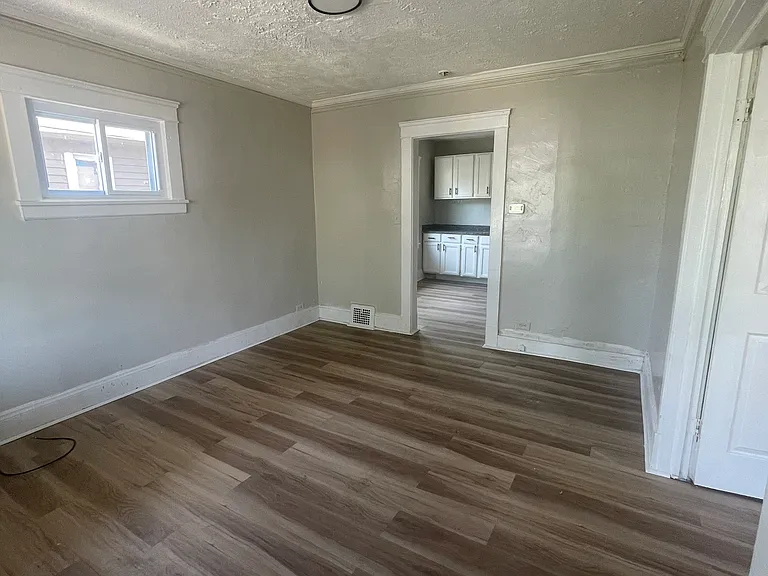 12516 Griffing Ave #2 — Photo 4