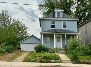 321 N Main St, Fall River, WI 53932