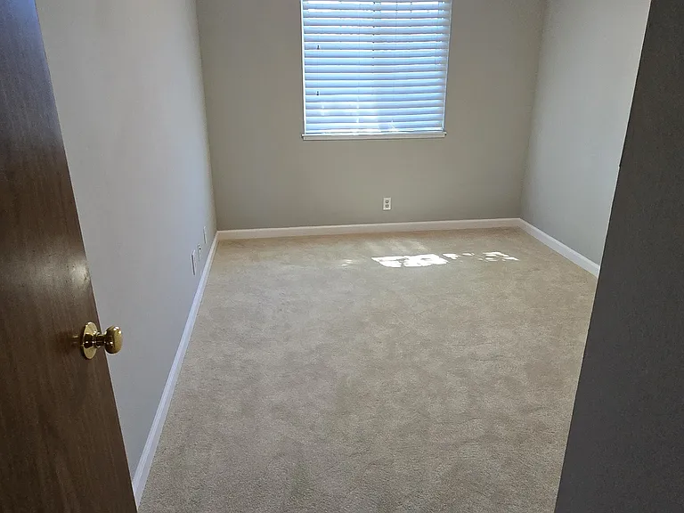 4412 Spoonwood Ct — Photo 10
