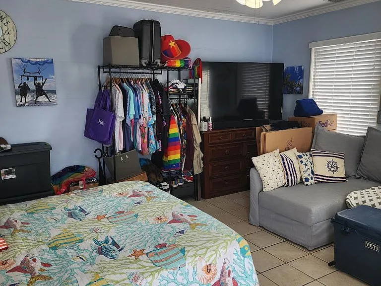 914 Grinnell St #BLU — Photo 15