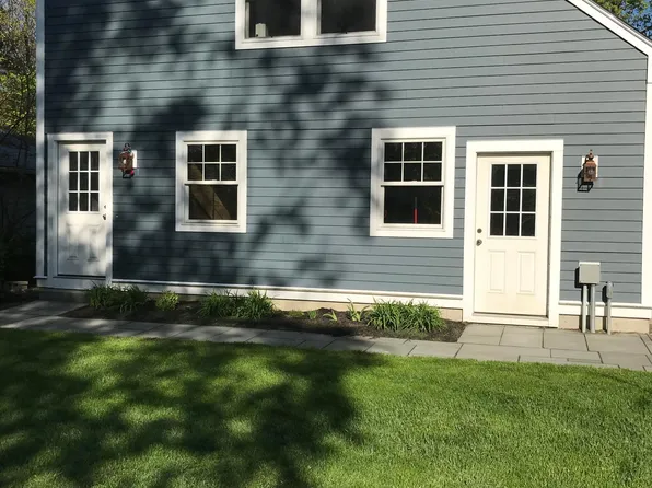 8 Ashcroft Rd, Sharon, MA 02067