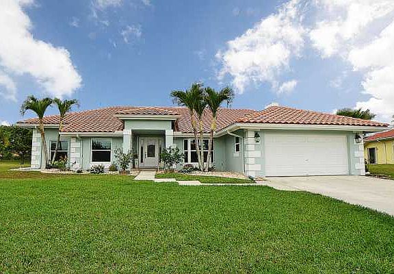 Home For Sale In Loggers Run