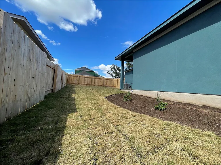 2929 Sage Ranch Dr — Photo 30