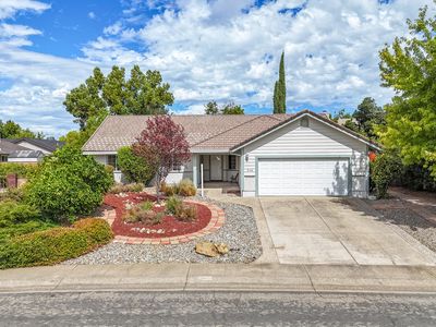2166 Wicklow St, Redding, CA, 96001