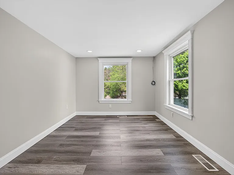 23 Cove Rd — Photo 25