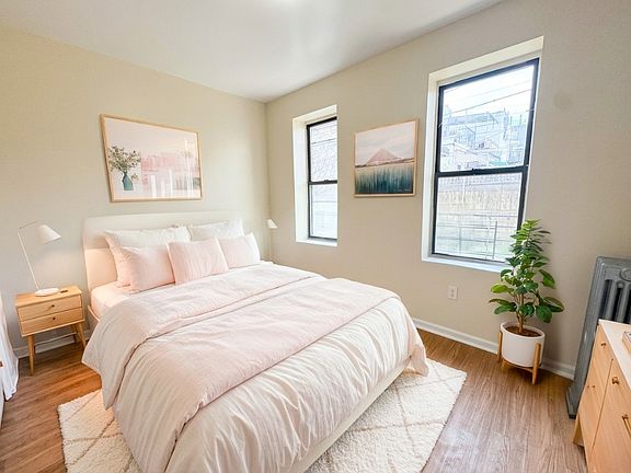 4th image of 4816 8th Ave #1R