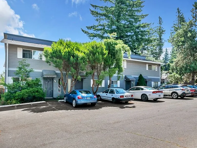 Aurora Park Apartments — Photo 5
