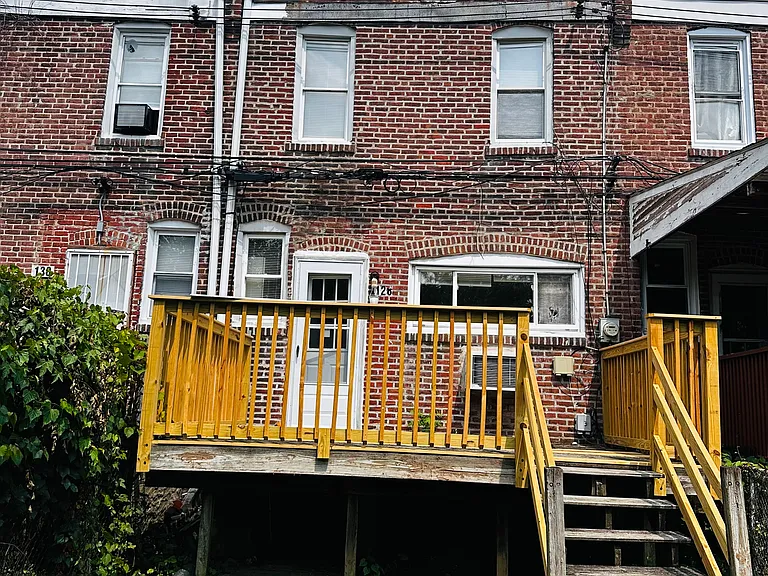 128 Wayne Ave — Photo 10