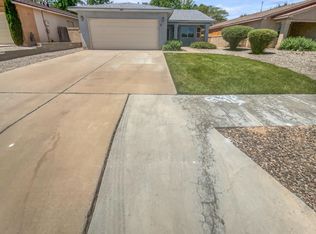 3105 Thoreau Meadows Dr NE, Rio Rancho, NM 87144