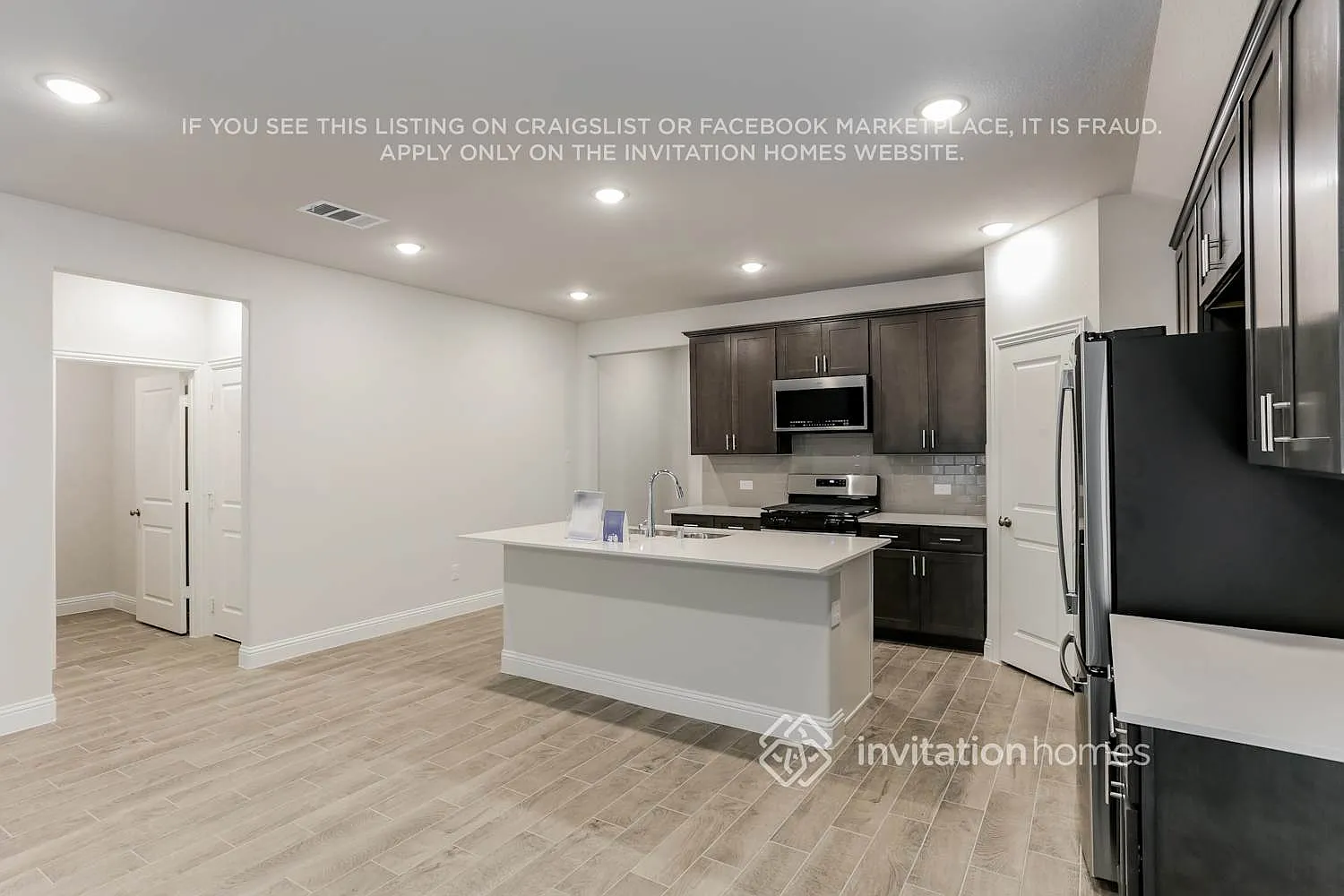 619 Rain Barrel Pl Weston, TX 75097 — Photo 4