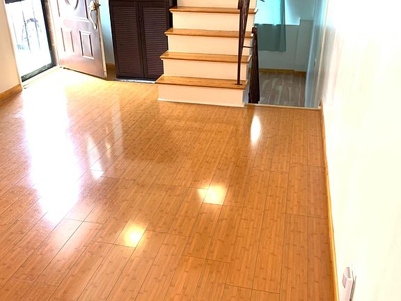 2nd image of 27 Lambert St #1