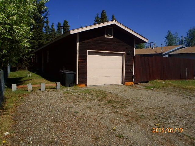 1st image of 1422 27th Ave