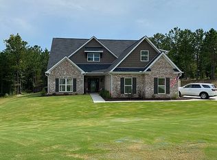 211 Jackson Dr, Forsyth, GA 31029