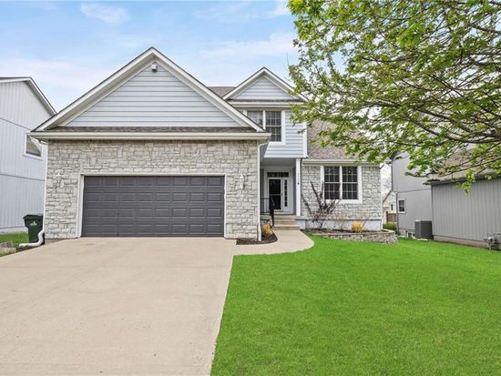 2638 Catalpa St, Olathe, KS 66061