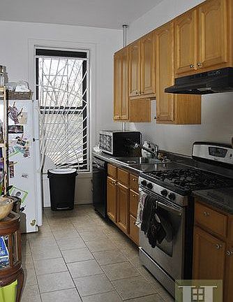 4th image of 353 7th Ave #2